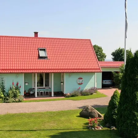 Mere Kodumajutus Kärdla Exterior photo